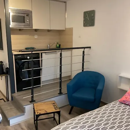 Eden Park Apartment *
